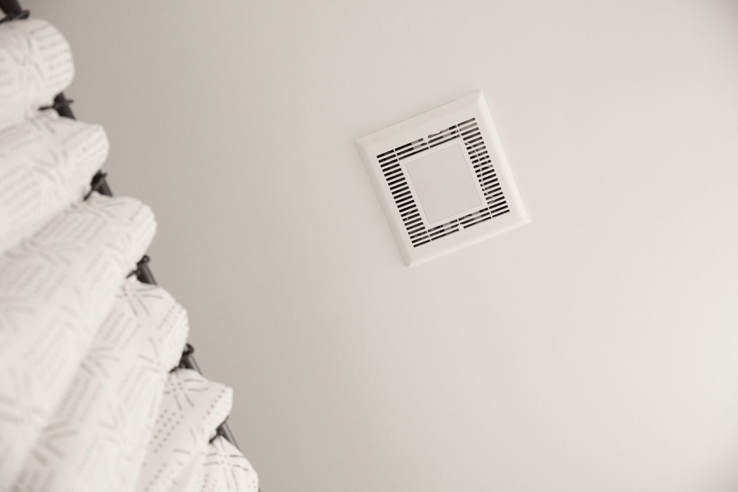 What Size Exhaust Fan for Bathroom?